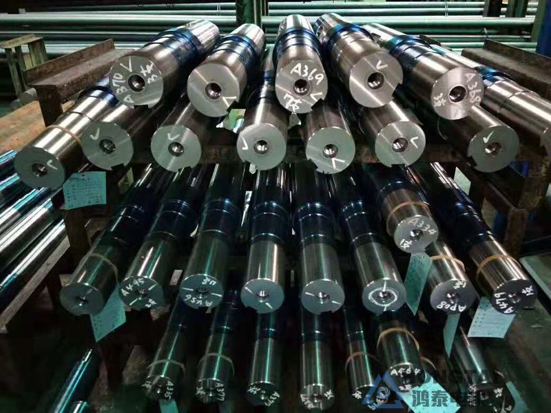 YE2-180L-6电机轴伸两端打孔、特殊法兰